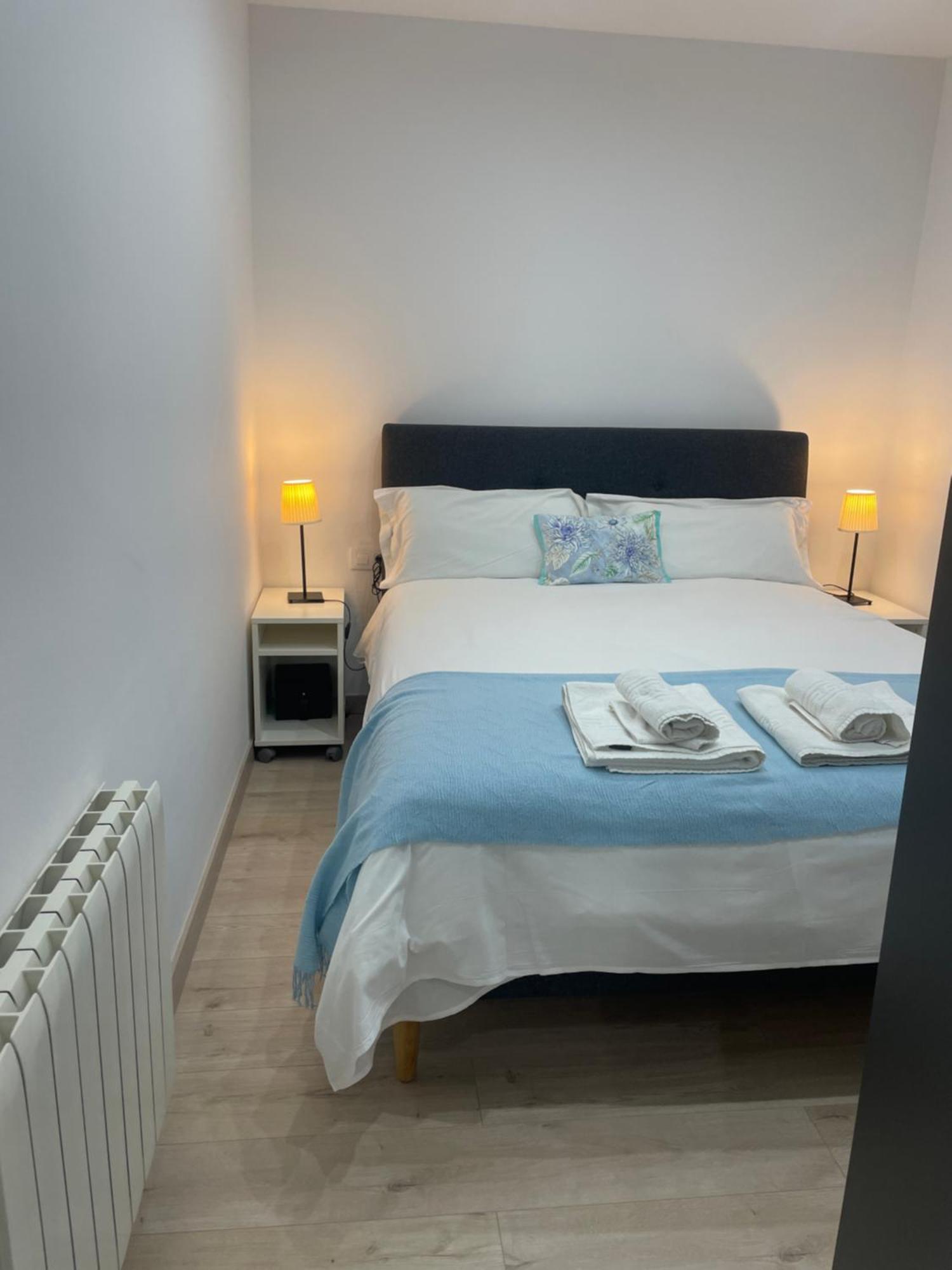 Apartamentos Barcelona - Iberia Exterior photo